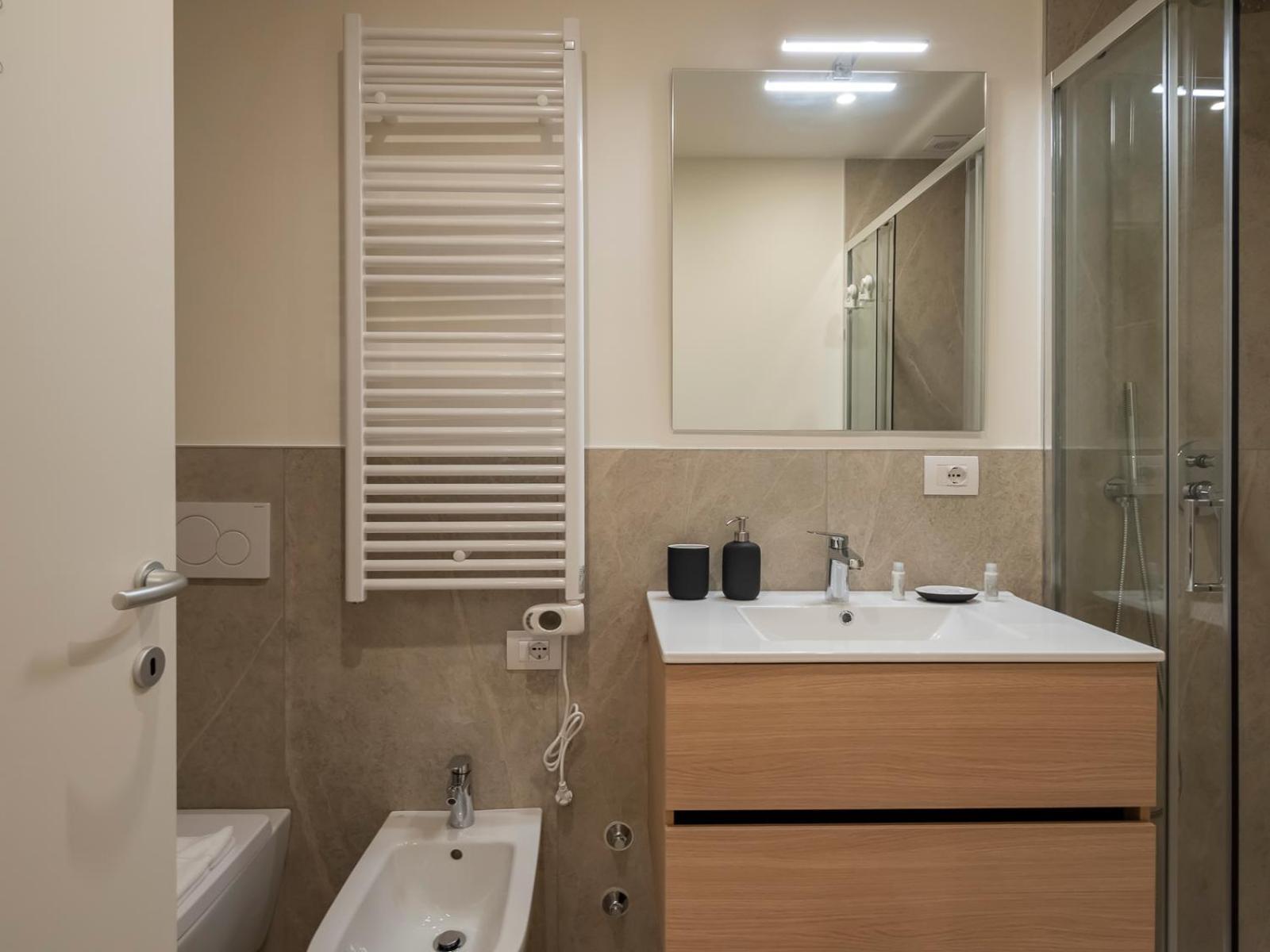 Ihost Cozy Console Marcello * Mailand